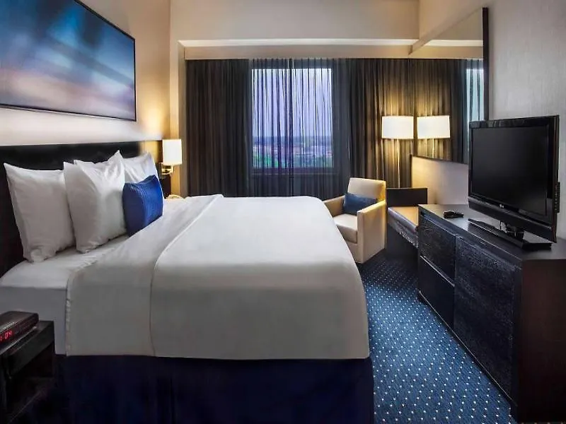 Hotel Courtyard By Marriott New York Jfk Airport 3*,