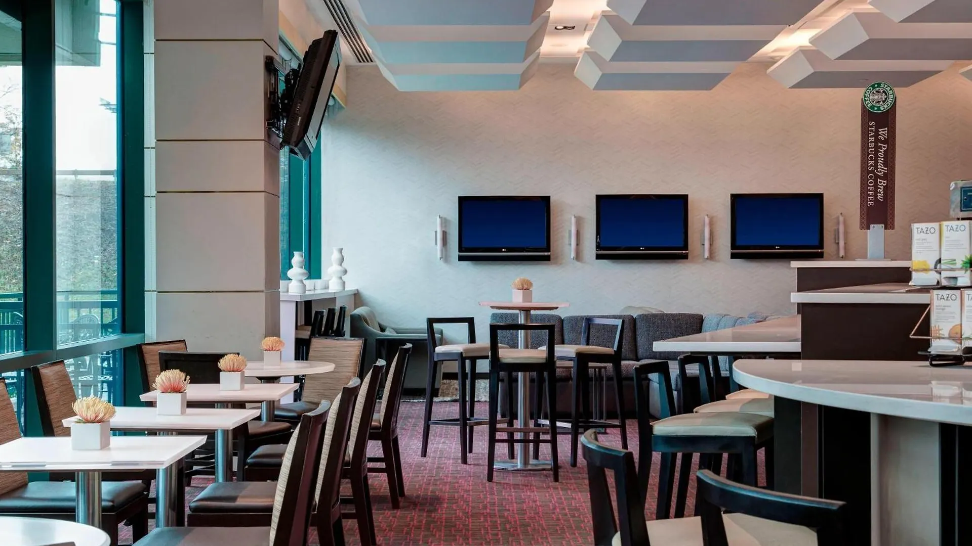 Hotel Courtyard By Marriott New York Jfk Airport USA