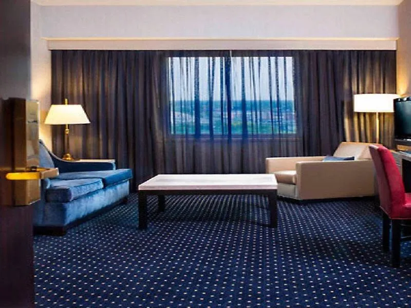 Hotel Courtyard By Marriott New York Jfk Airport