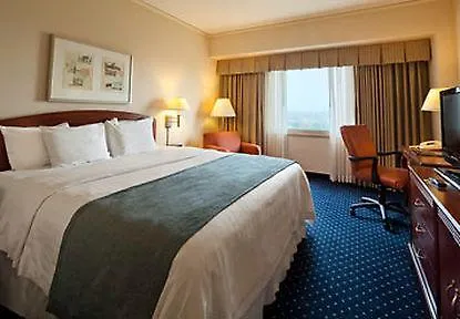 Courtyard By Marriott New York Jfk Airport Hotel