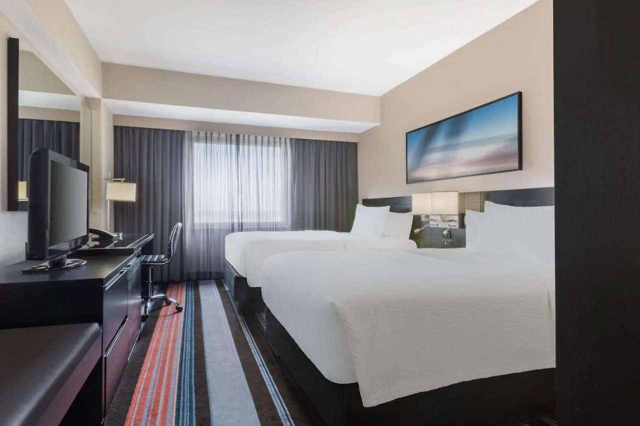 Courtyard By Marriott New York Jfk Airport Hotel