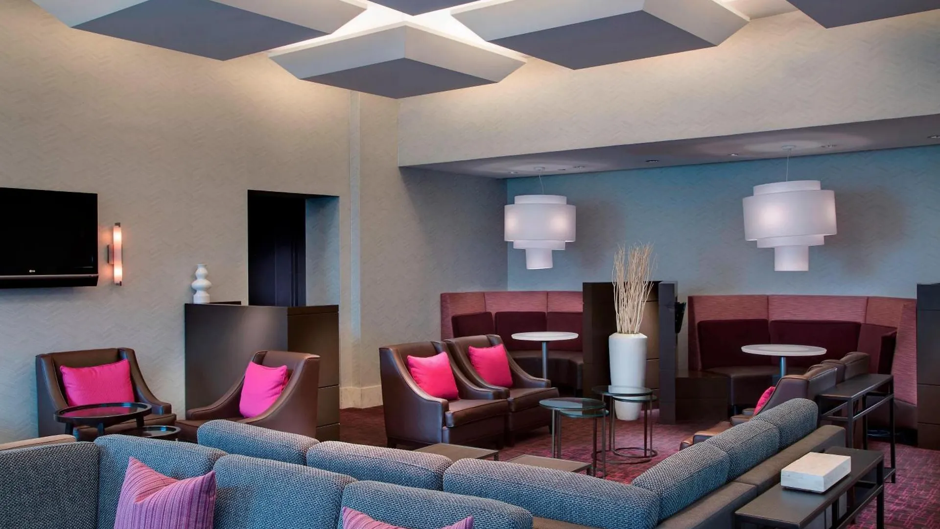 Courtyard By Marriott New York Jfk Airport Hotel